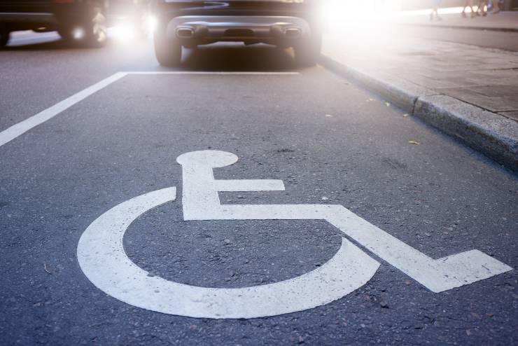 Parcheggio disabili - Fonte AdobeStock