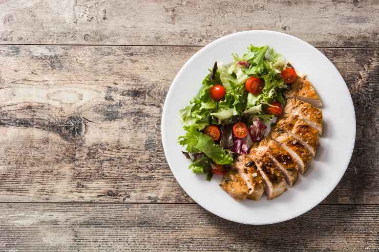 Pollo alla griglia - Fonte AdobeStock