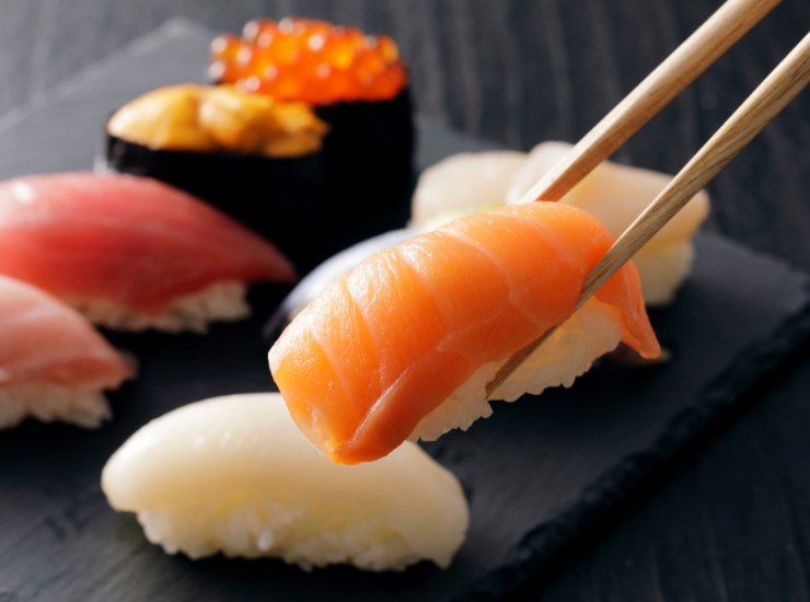 Rischi del sushi e sashimi - Fonte AdobeStock