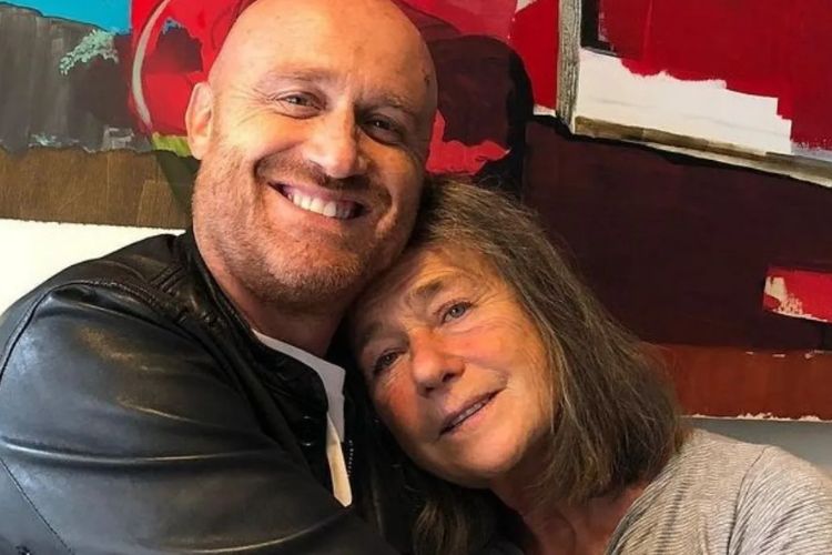 Lo scatto di Rudy con sua mamma Luciana pubblicato su Instagram nel 2020 | Fonte: Instagram 