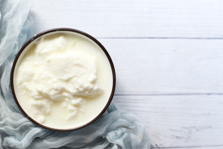 Come riutilizzare lo yogurt scaduto | Fonte: Canva 