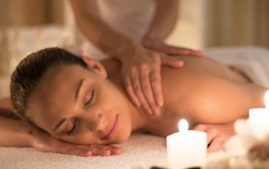 Massaggi drenanti: quanto costa farli | Fonte: Canva