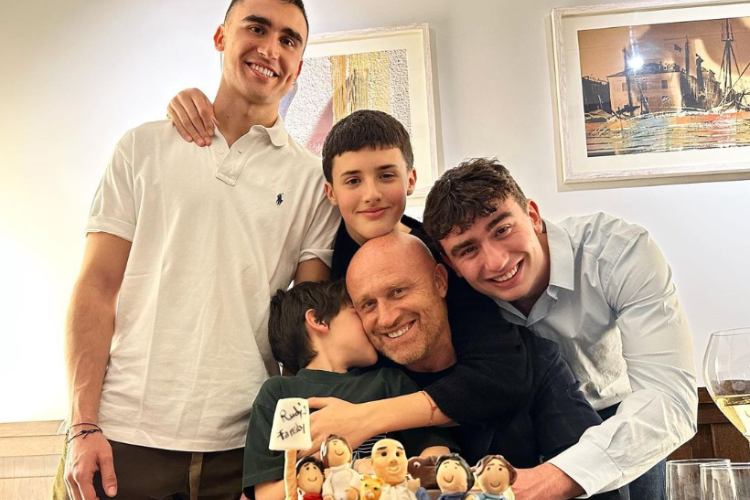 Rudy Zerbi: papà felice di 4 figli | Fonte: Instagram